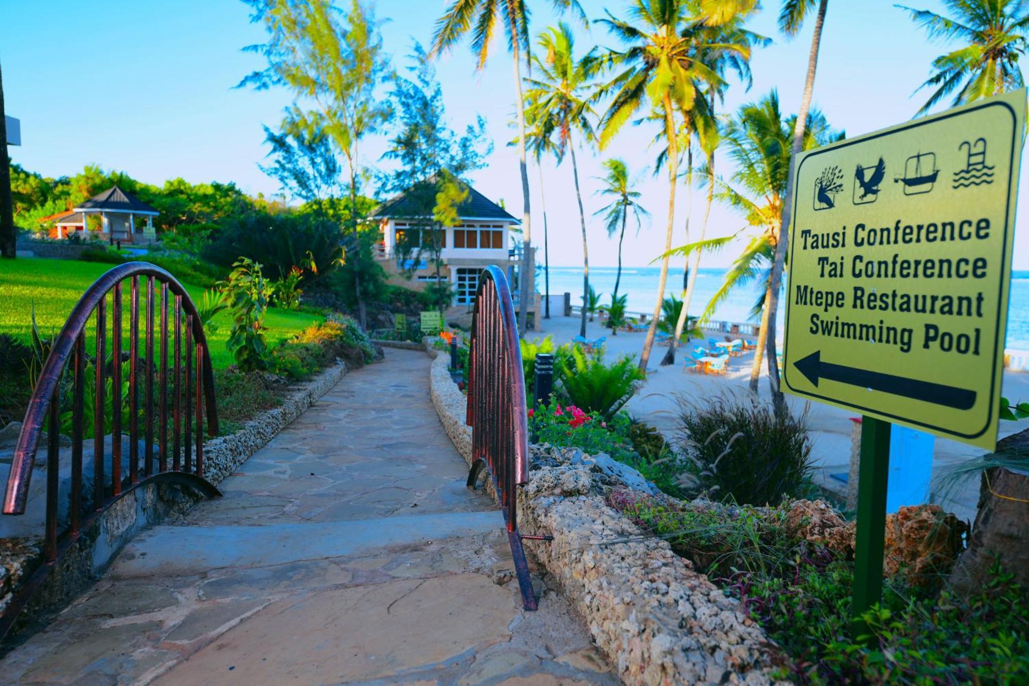 Vipingo Beach Resort Tezo 외부 사진