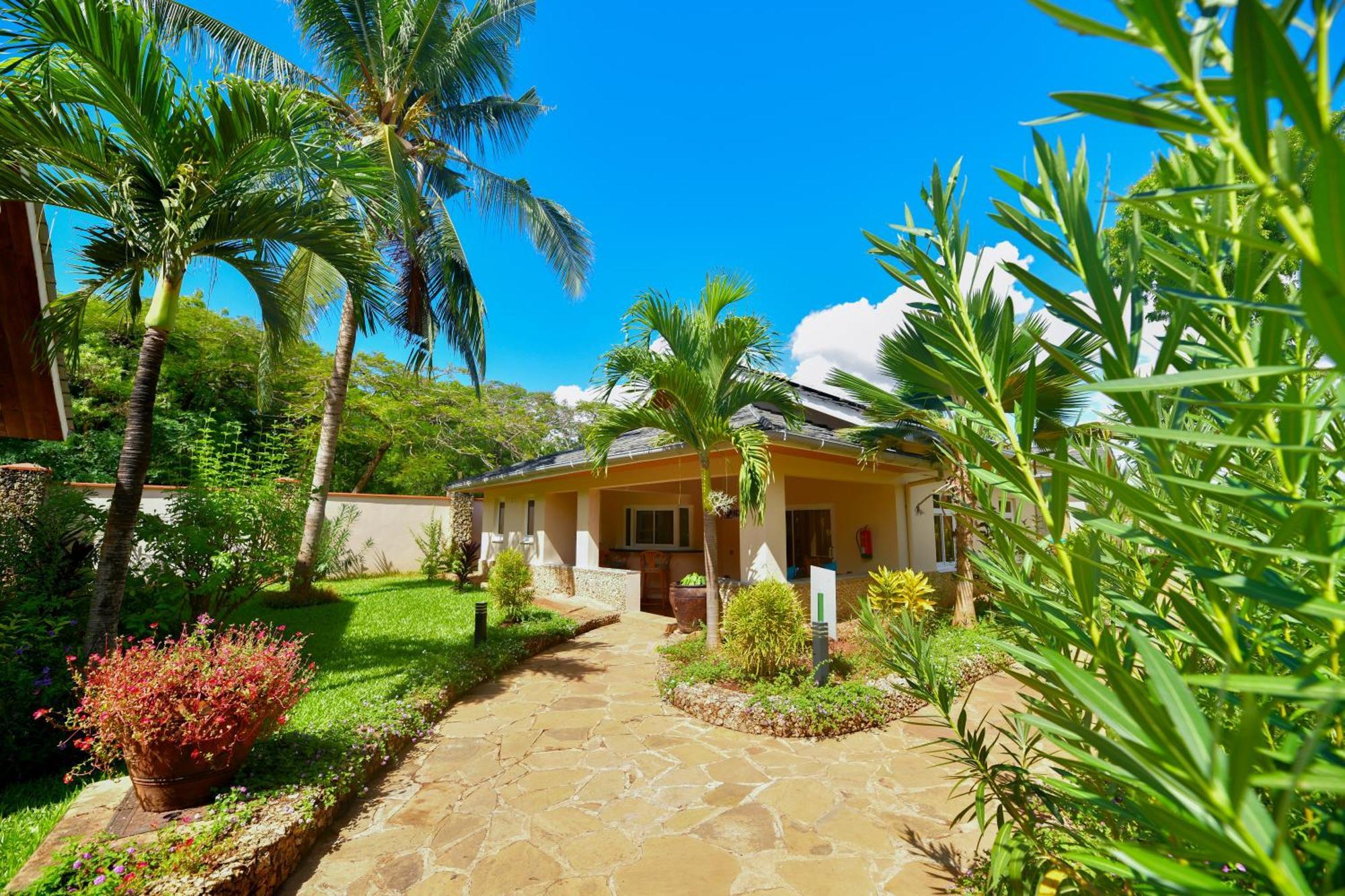 Vipingo Beach Resort Tezo 외부 사진
